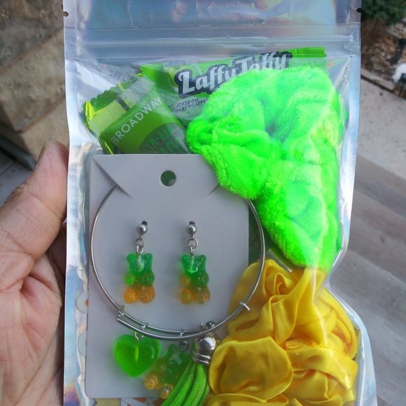 Bangle Bundle - Picture 2 of 6